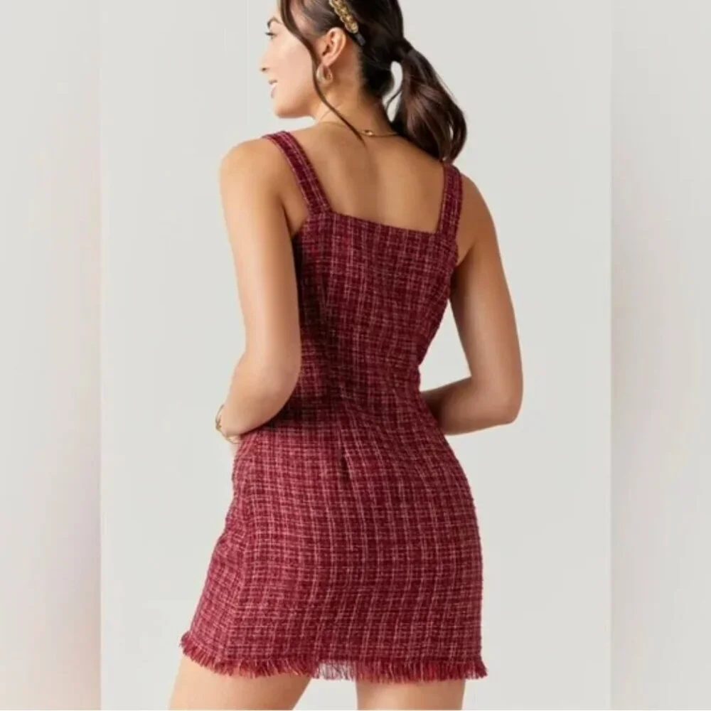 Mi Ami for Francesca’s Burgundy Tweed Button Front Mini Dress | Women's Size XS - Picture 2 of 8